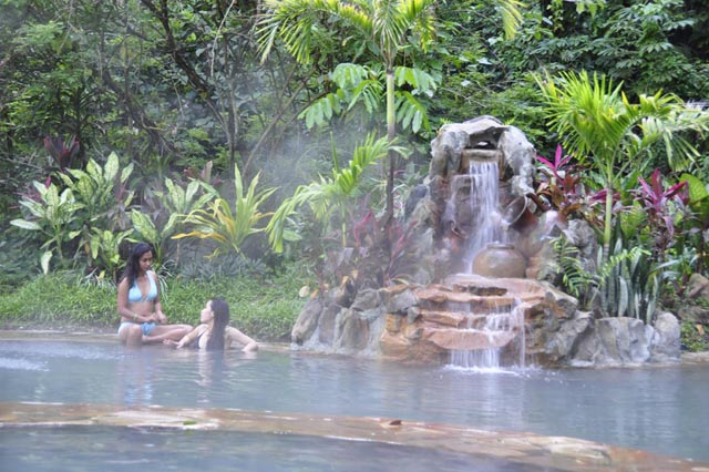 Mambukal度假村的硫磺溫泉頗具特色