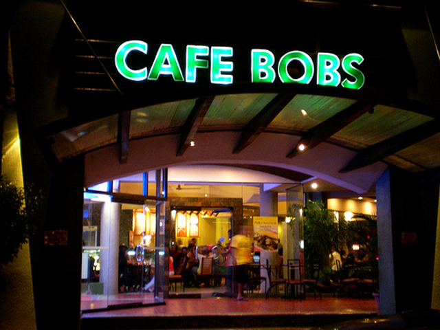 每一家Cafe Bob's 的室內與戶外空間都是經過特別設計