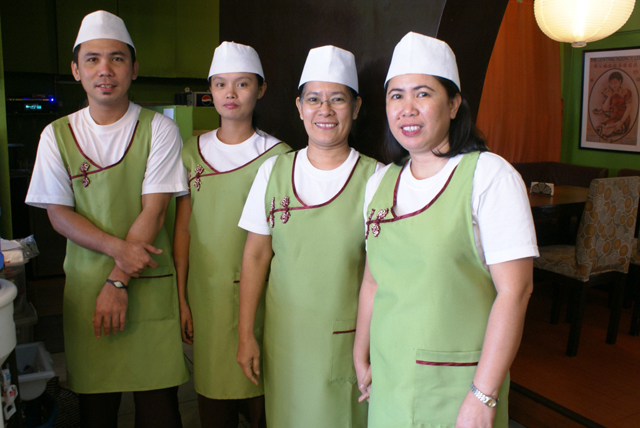 Mu Shu 亞洲餐廳的二廚們，是型男主廚最得力的助手！