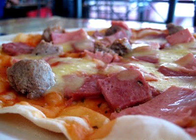 Fantastico Pizza 絕妙肉食主義慶典披薩
